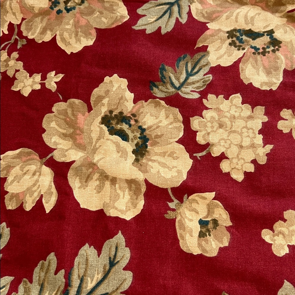 Ralph Lauren Chaps Pillow Shams (2) Elizabeth standard sham in a floral pattern - Picture 5 of 13